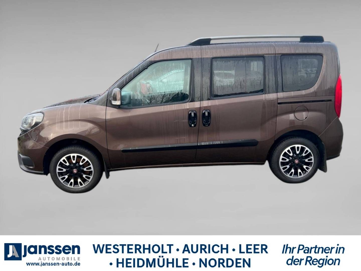 Fahrzeugabbildung Fiat Doblo 1.4 T-Jet 16V Natural Power Lounge