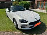 Fiat 124 Spider 1.4 MultiAir Turbo Lusso - weiße Fiat 124 Spider