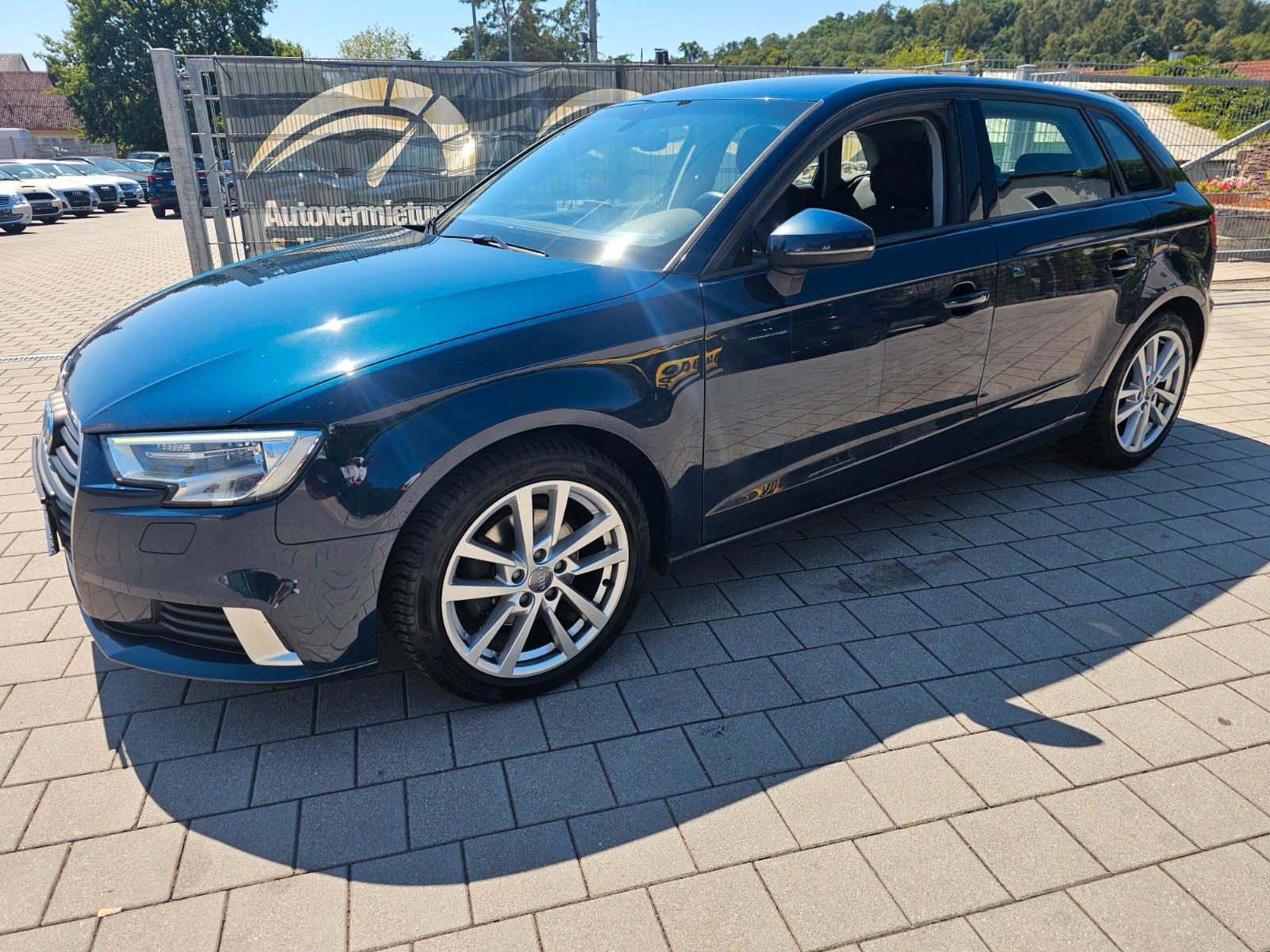 Audi A3 Sportback sport / TÜV 02/28 /