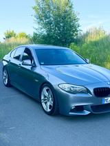 BMW 525 M-Paket Top Zustand - BMW 525 in Düsseldorf