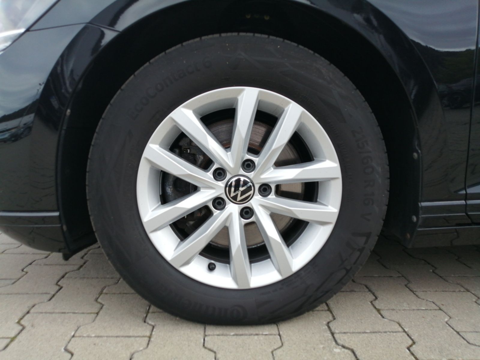 Volkswagen Passat Variant - Bild 8