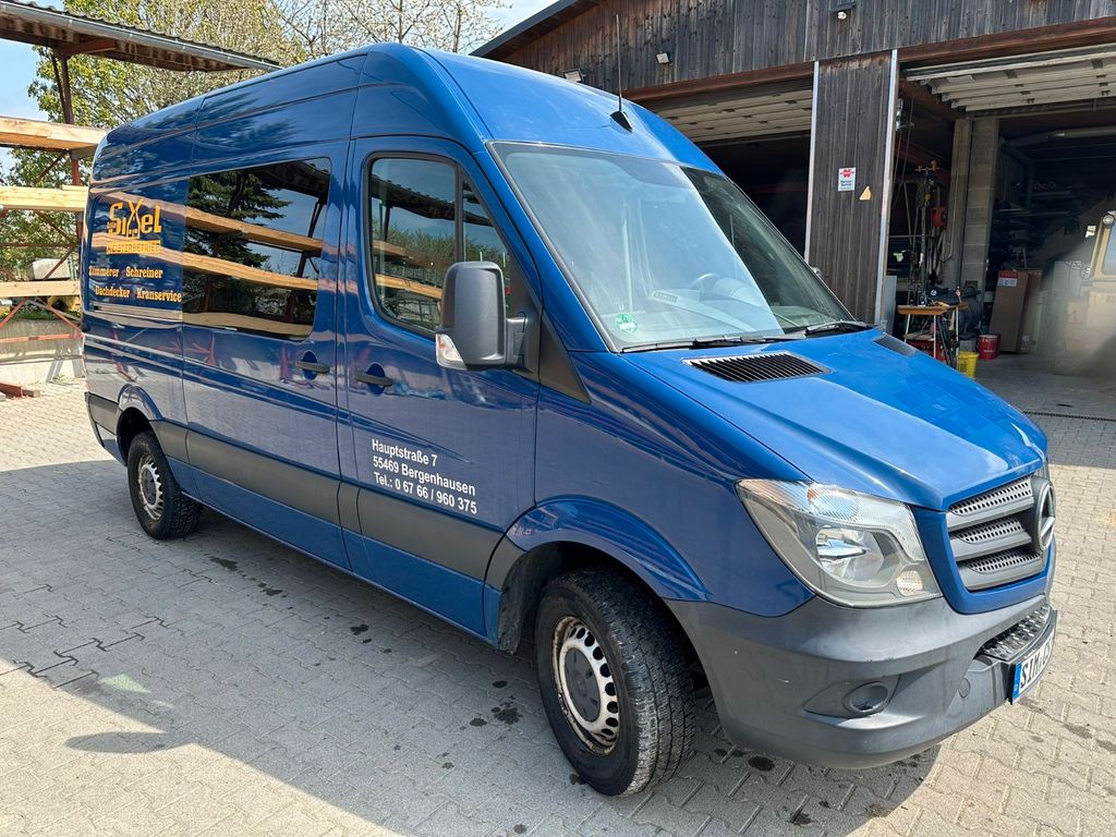 Image of Mercedes-Benz Sprinter