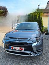 Mitsubishi Plug-in Hybrid Outlander