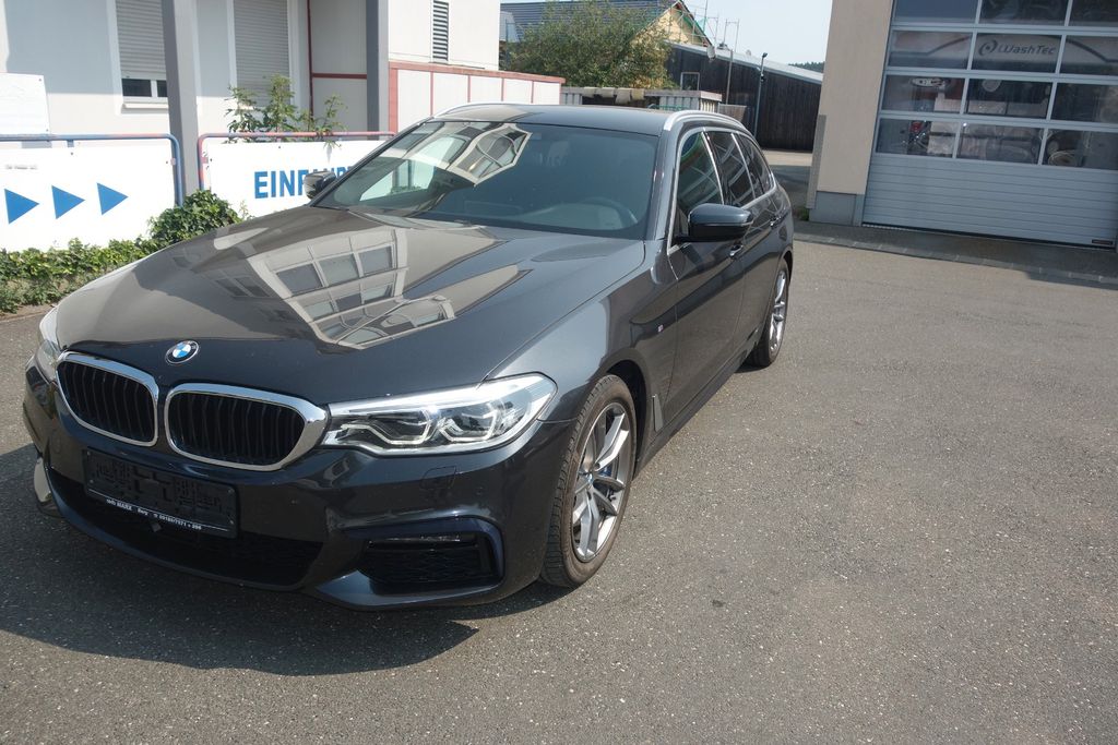 Image of BMW 530