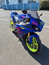Yamaha R1 RN22  - YAMAHA R1 RN 22