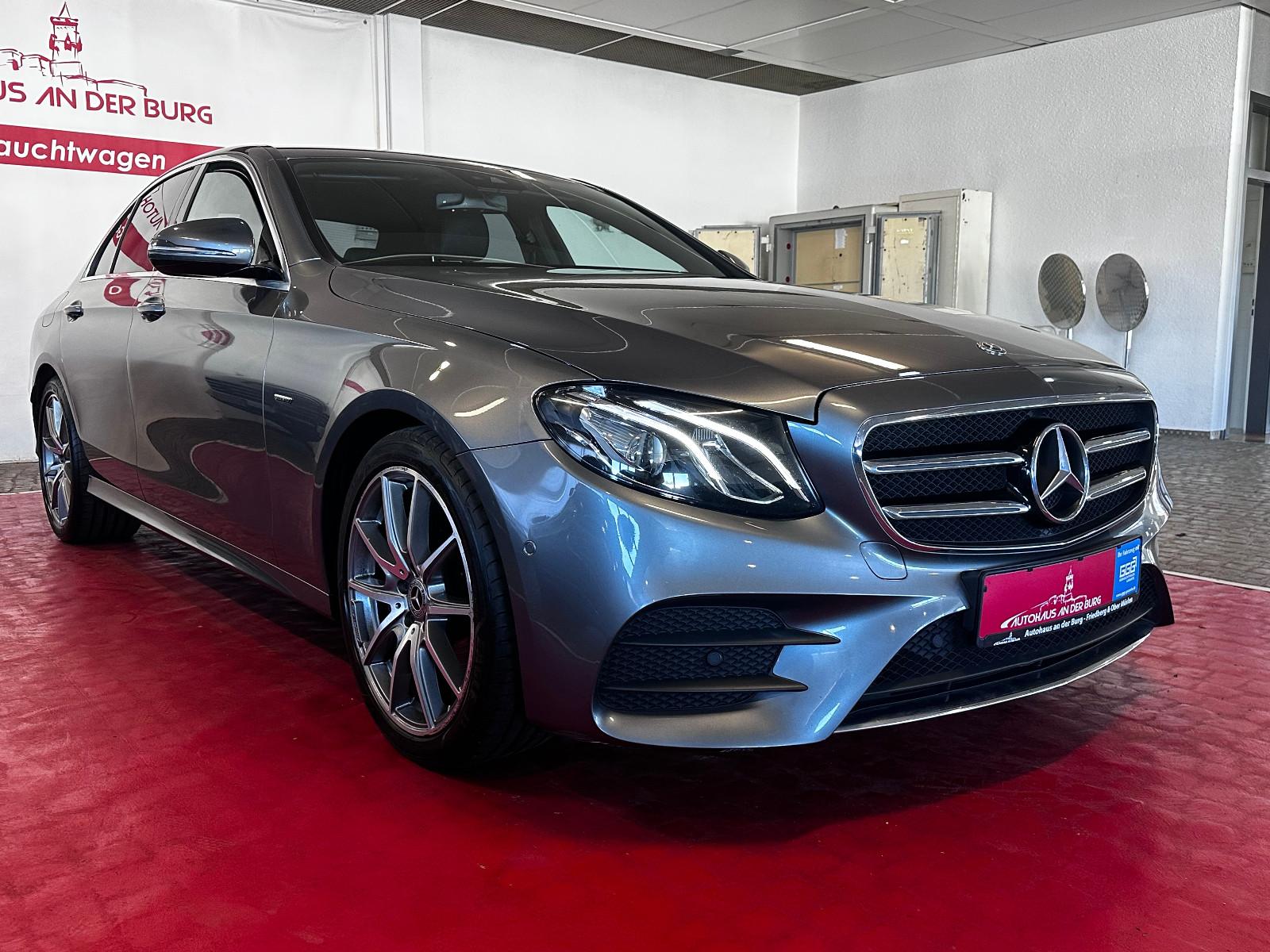 Mercedes-Benz E 200 AMG LINE . //Burmester//Widescreen//