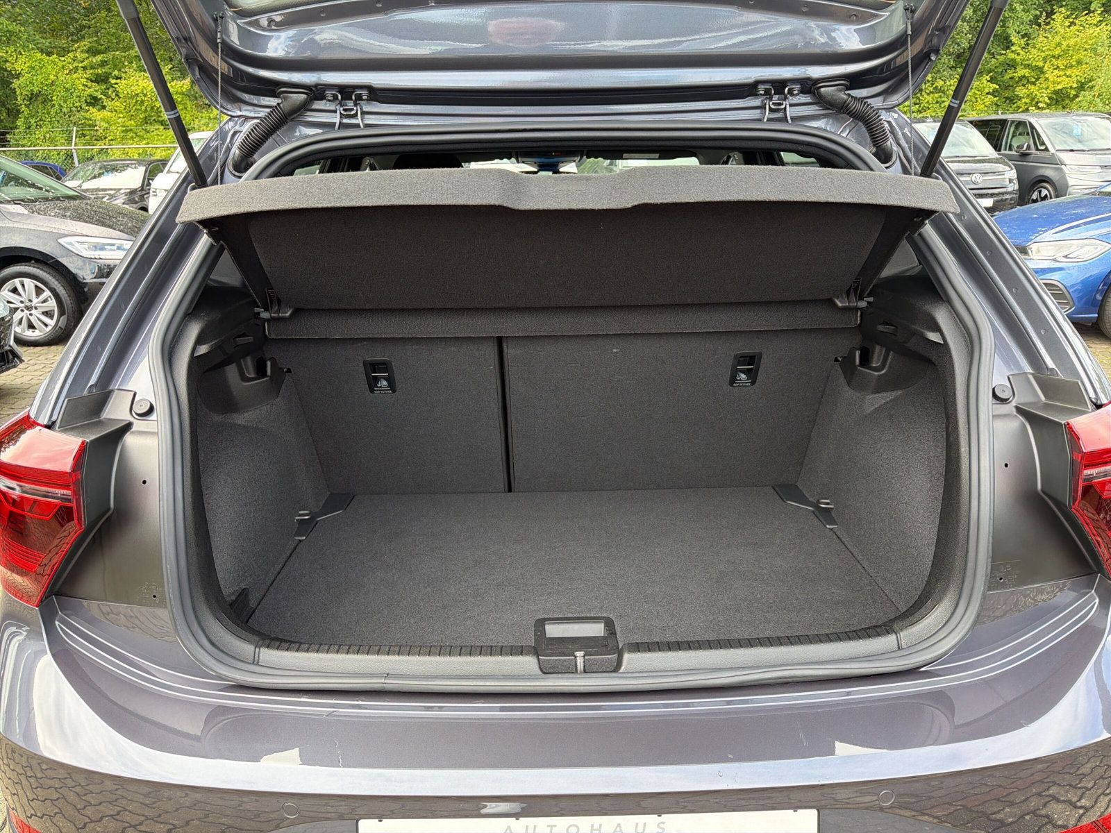 Polo R-Line TSi DSG Navi Kamera Matrix