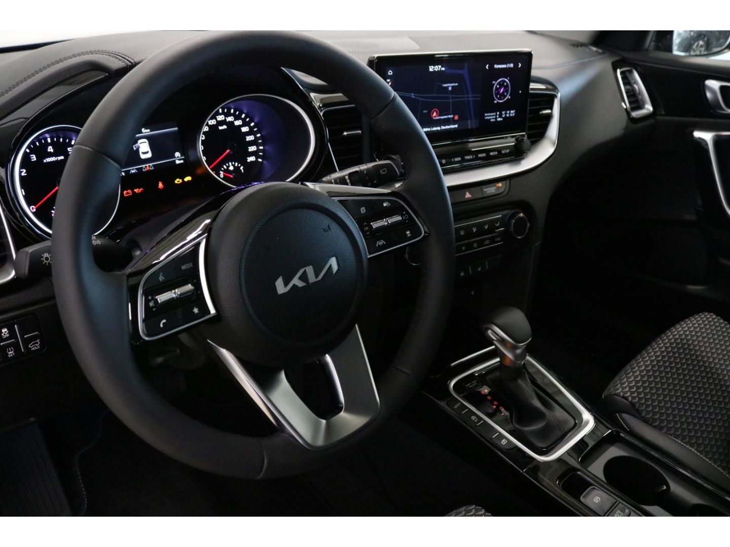 Fahrzeugabbildung Kia XCeed Spirit 1.4 T-GDI JBL Kamera LED Tempomat