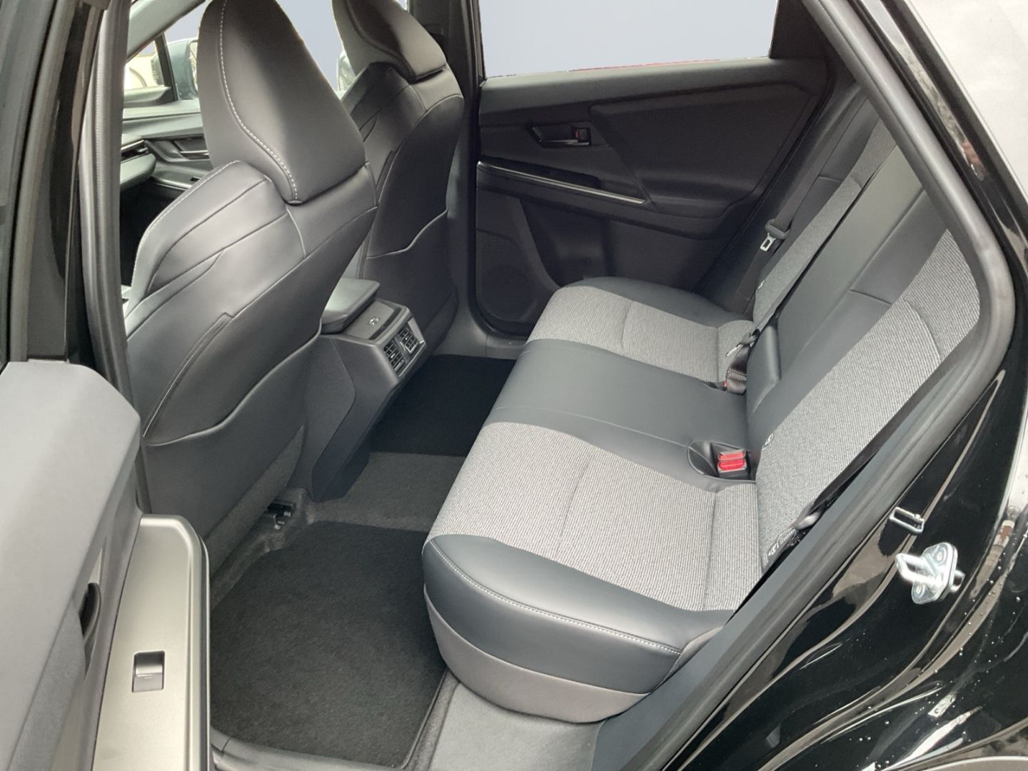 Toyota bZ4X - Bild 24