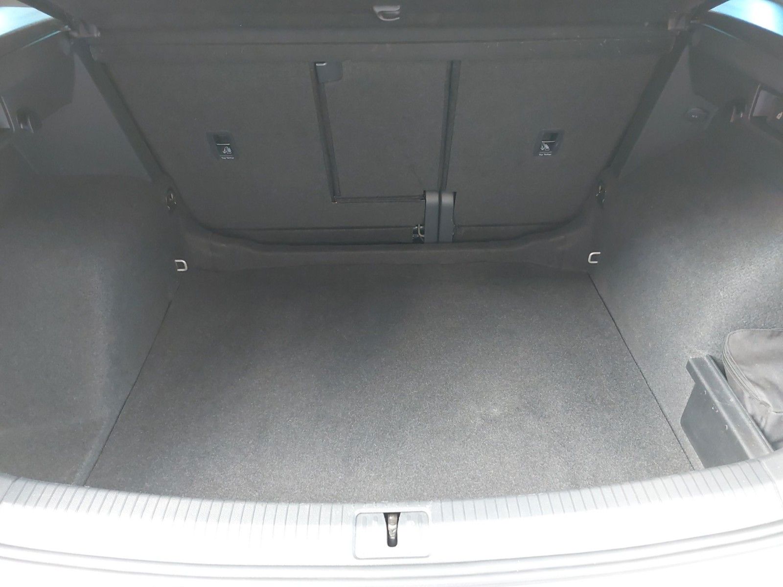Volkswagen Tiguan Highline BMT/Start-Stopp 4Motion – Bild 7