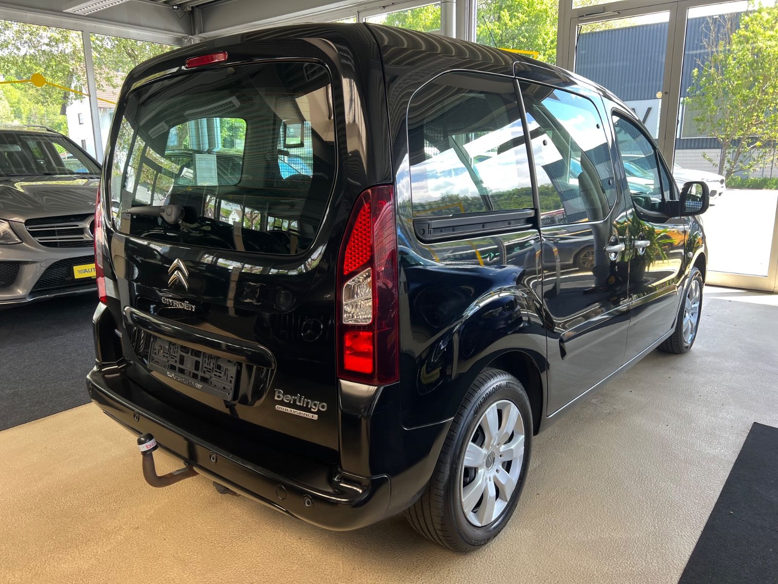 Fahrzeugabbildung Citroën Berlingo 1.6 Kombi Selection