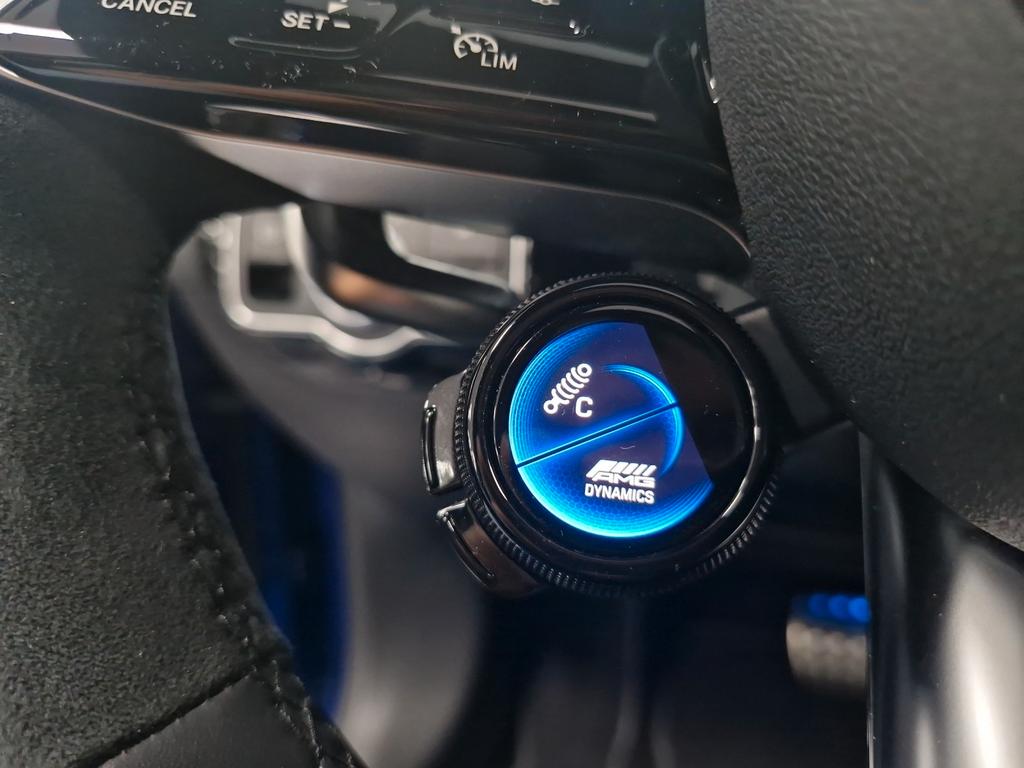 Mercedes-Benz A 35 AMG