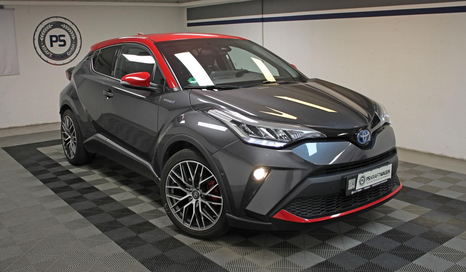 Toyota C-HR 2.0 Hybrid Team KAMERA AHK ACC DAB 2HAND foto 2