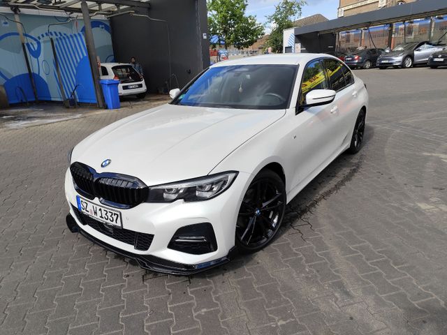 BMW 320i xDrive M Sport Automatik  M Paket 19 Zoll M