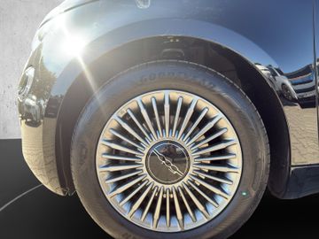 Fiat 500 e Icon +SHZ+SoundSys+PDC+LM+SpurH+Winterp.