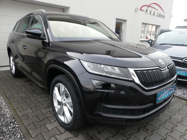 Skoda Kodiaq Style 4x4 7 Sitzer | LED | Leder | Navi