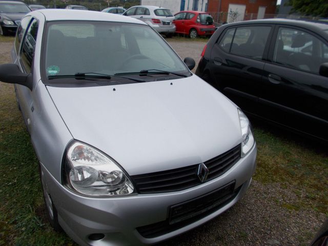 Renault Clio 1,2i   campus