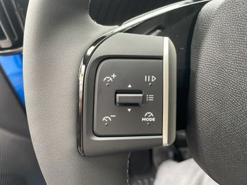 Citroën C3 Hybrid 110 Max KAM+SHZ+NAVI+LED+LHZ+CarPlay