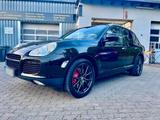 Porsche Cayenne Turbo - Porsche Cayenne aus 2005: Turbo
