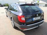 Skoda Superb 3.6 V6 DSG 4x4 Elegance Combi Elegance - Skoda Superb aus 2014 mit Benzin-Antrieb: Kombi