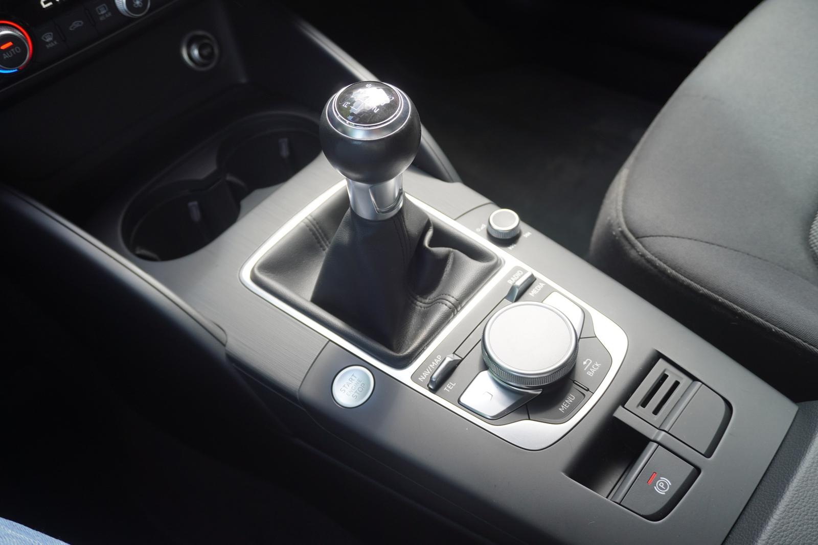 Audi A3 30 TFSI S-Line LED Navi Digitales Cockpit, миниатюра 27