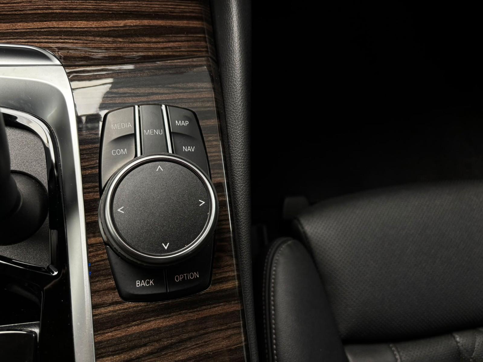 BMW 520 d Limousine 1.Hand LIC-PROF, миниатюра 17