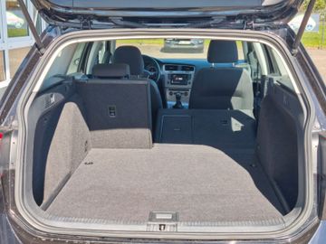 Volkswagen Golf Variant Comfortl. BMT*Klimaau*Alu*SHZ*PDC*