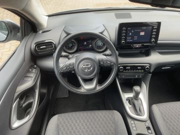 Toyota Yaris - 7