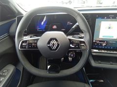 Foto Nummer 9: RENAULT Scenic E-TECH