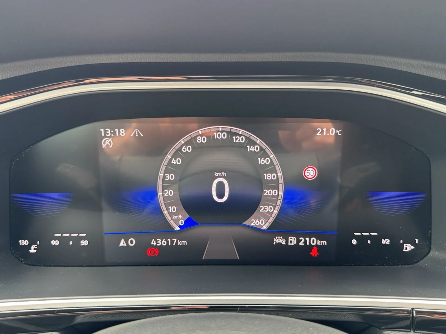 T-Roc 1.0 TSI R-Line *NAVI*LED*IQ.DRIVE*GARANTIE