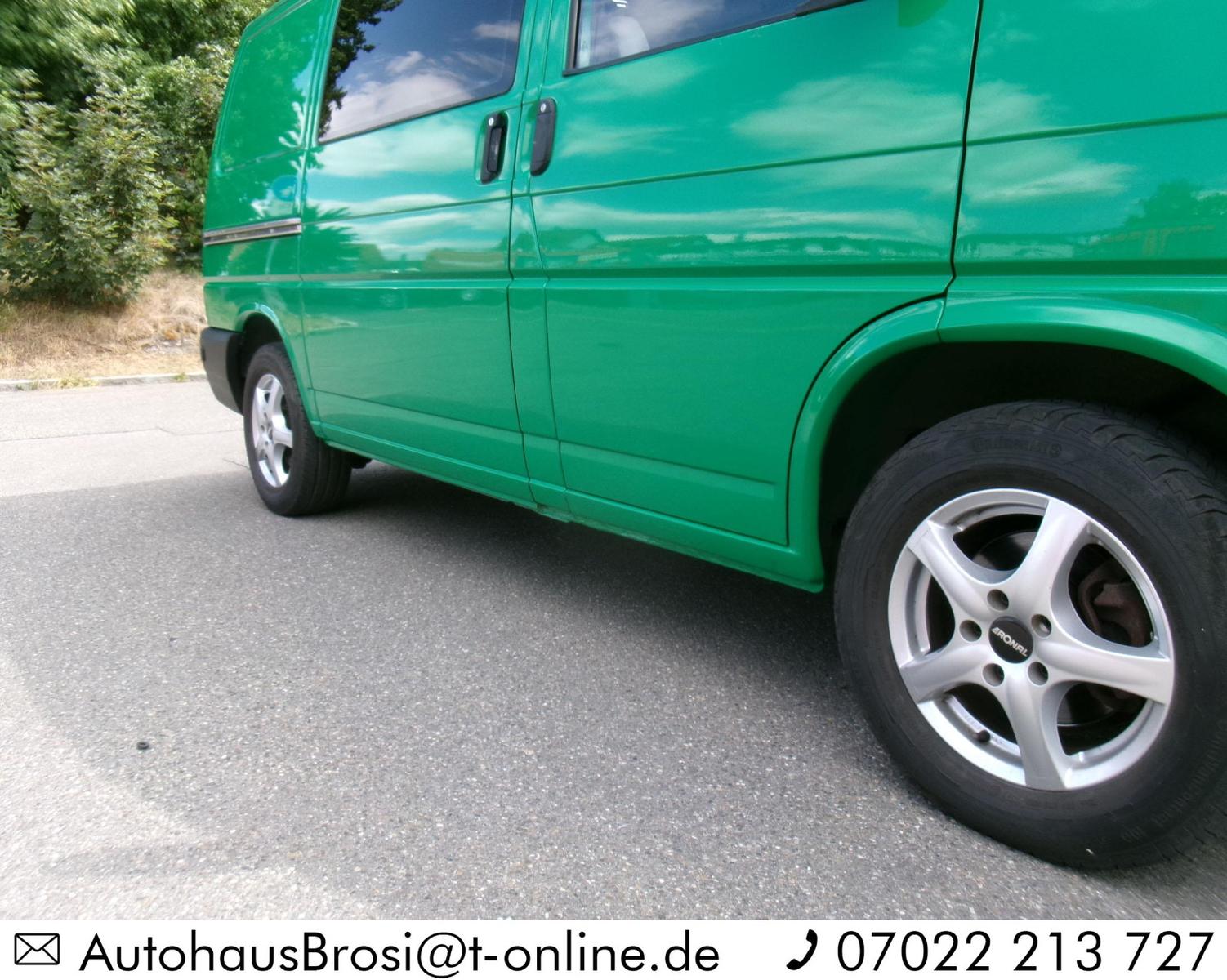 Volkswagen T4 Kombi 2.5 G-Kat * Benzin LPG * AHK *