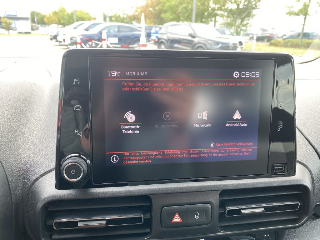 Fahrzeugabbildung Citroën Berlingo M PureTech 110 FEEL *Keyless*PDC*8Zoll*