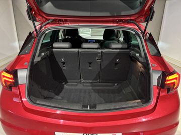 Fotografie 10 des Opel Astra 1.4 Turbo Start/Stop Automatik Elegance