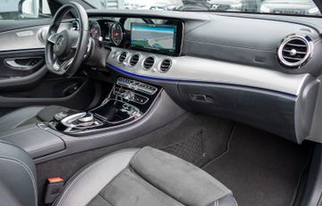 Fahrzeugabbildung Mercedes-Benz E220d T-Modell AMG-LINE BURM.|SOFTCL|360°|AMBIEN