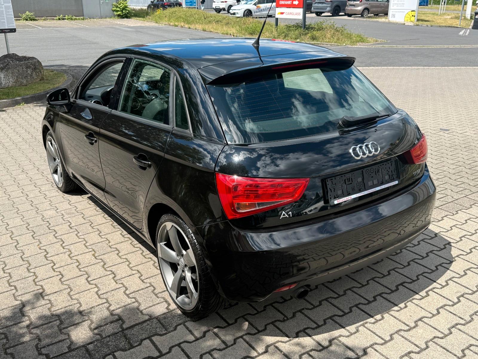 Audi A1 Sportback 1.2 TFSI AMBITION*S.LINE RÄDER**