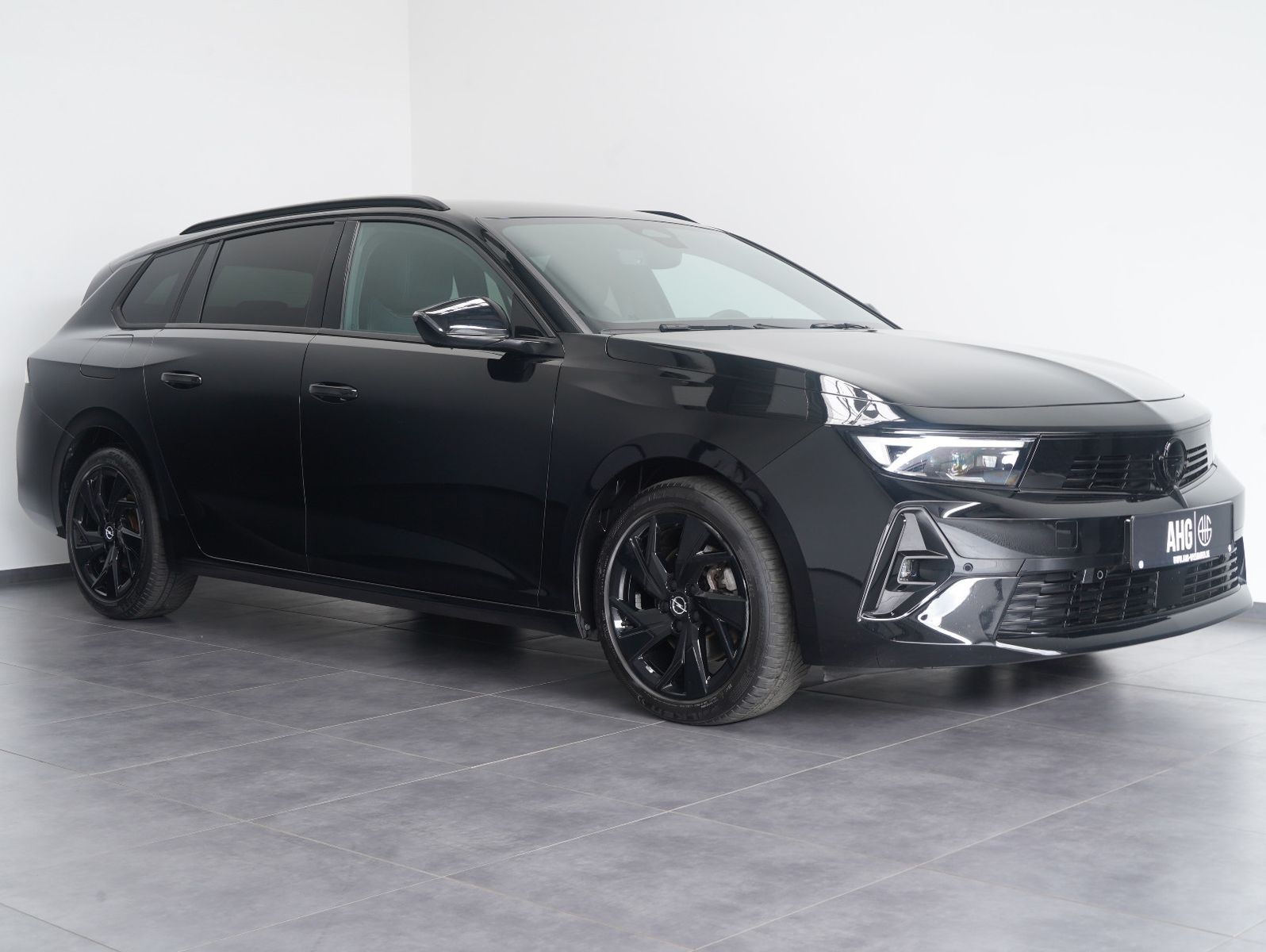 Fahrzeugabbildung Opel Astra L 1.2 Turbo Sports Tourer GS AHK