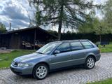 Audi A4 1.8 Avant Quattro,133tkm,5Gang - aus 2000: Kombi