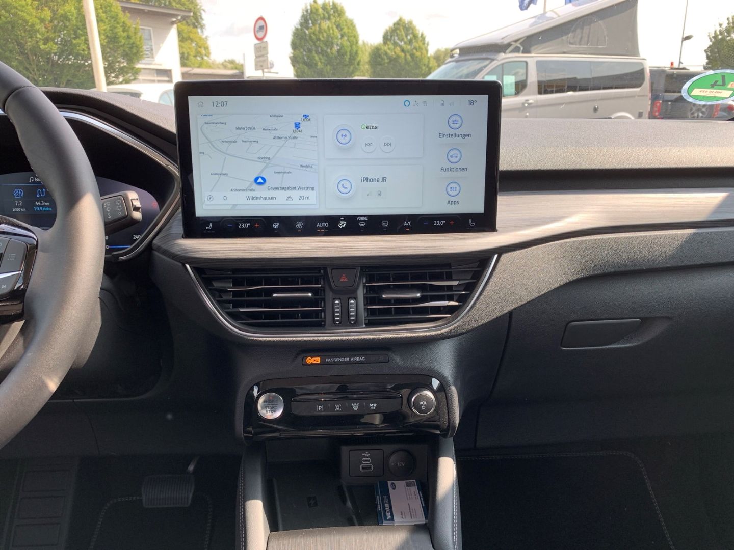 Fahrzeugabbildung Ford Kuga Active  Hybrid FHEV ALLRAD, AHK, 2,100 kg A