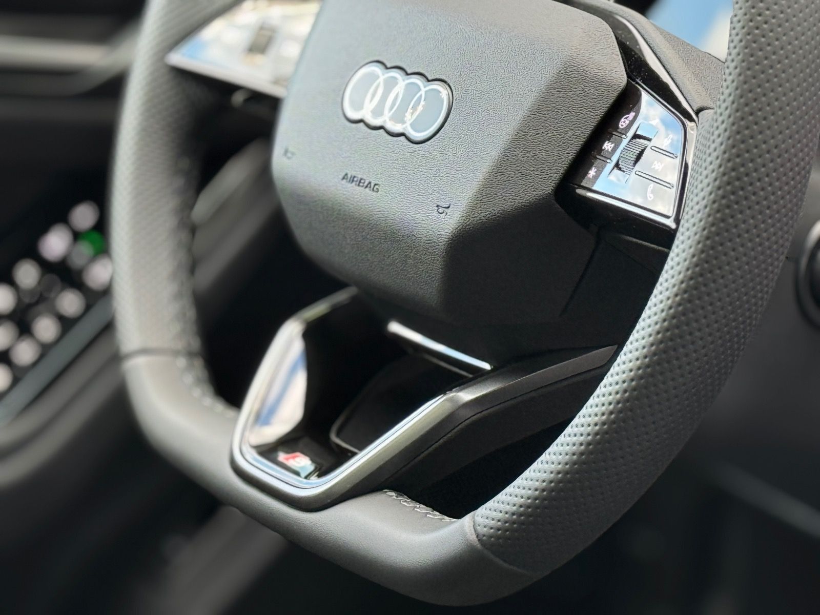 Audi A6 e-tron - Bild 12