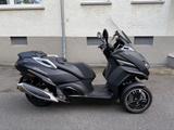 Peugeot Metropolis - SCHWARZ MOFA