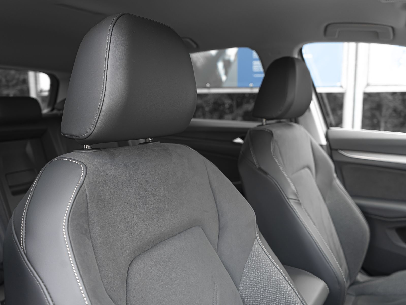 Volkswagen Golf - Bild 12