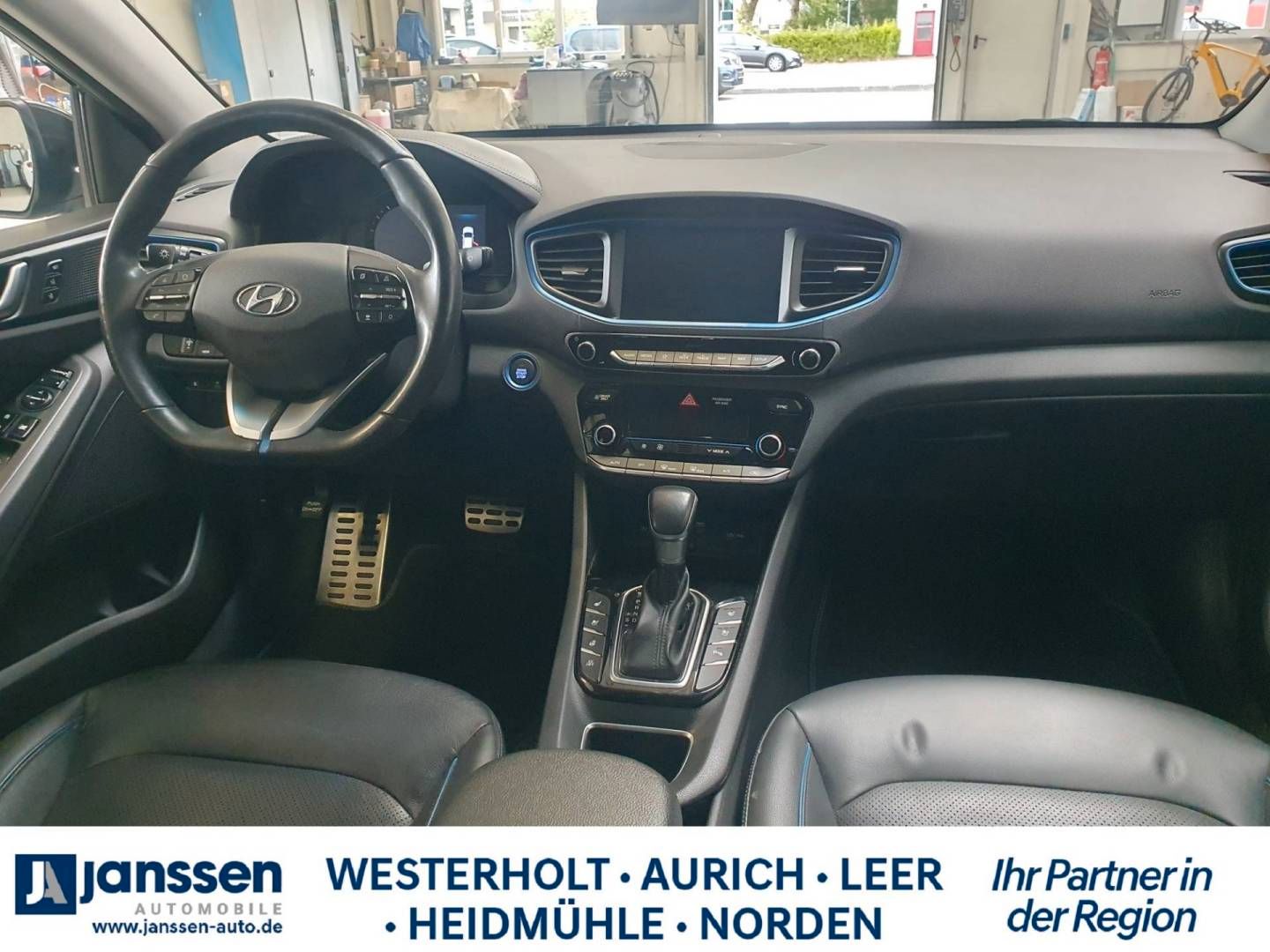 Fahrzeugabbildung Hyundai IONIQ PLUG-IN Hybrid Premium