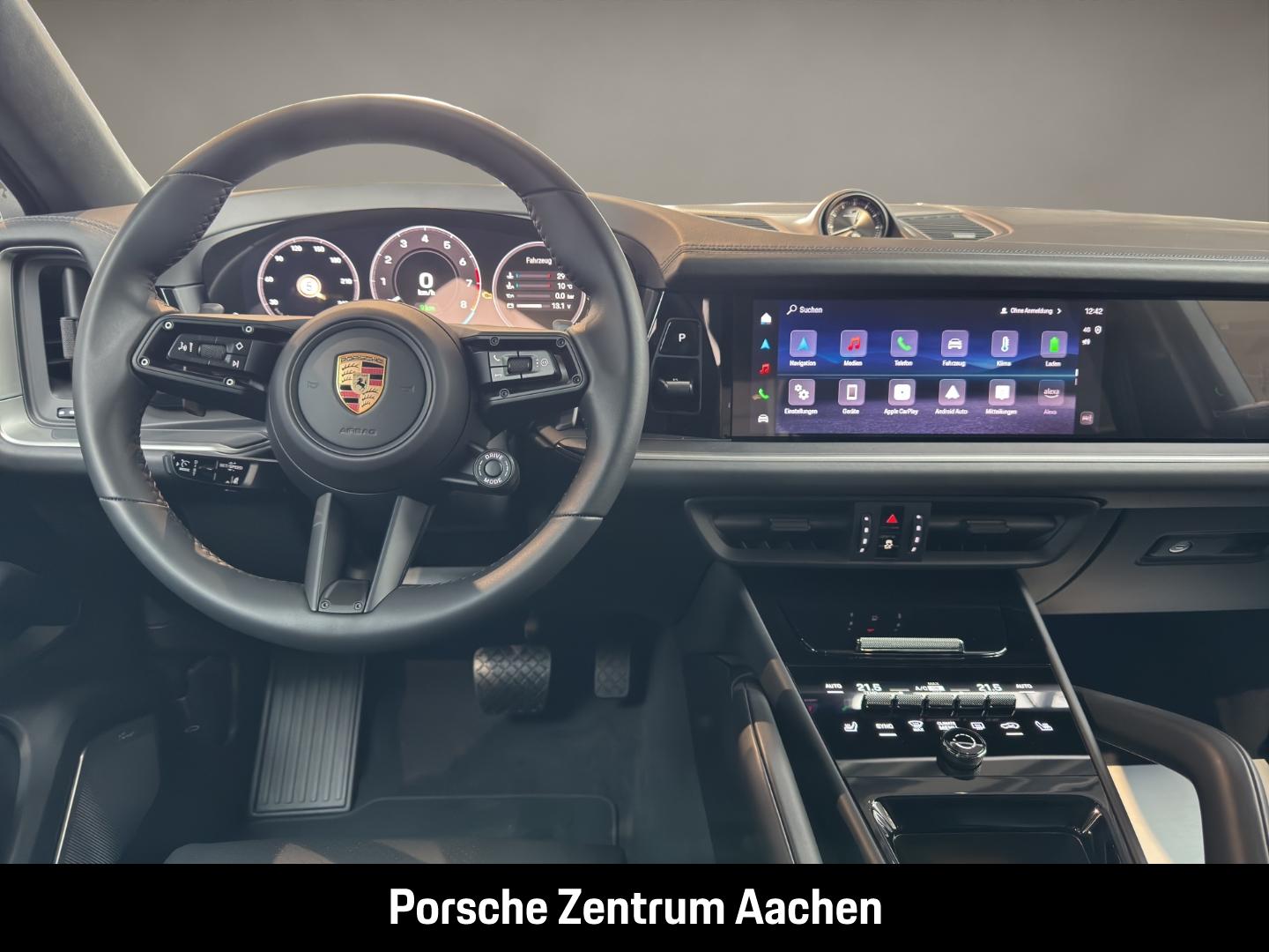 Porsche Cayenne E-Hybrid Coupe Black Edition Burmester