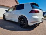 Volkswagen VW Golf VII R, neuer Motor, 2.0 TSI 4MOTION  - Volkswagen Golf: Motor
