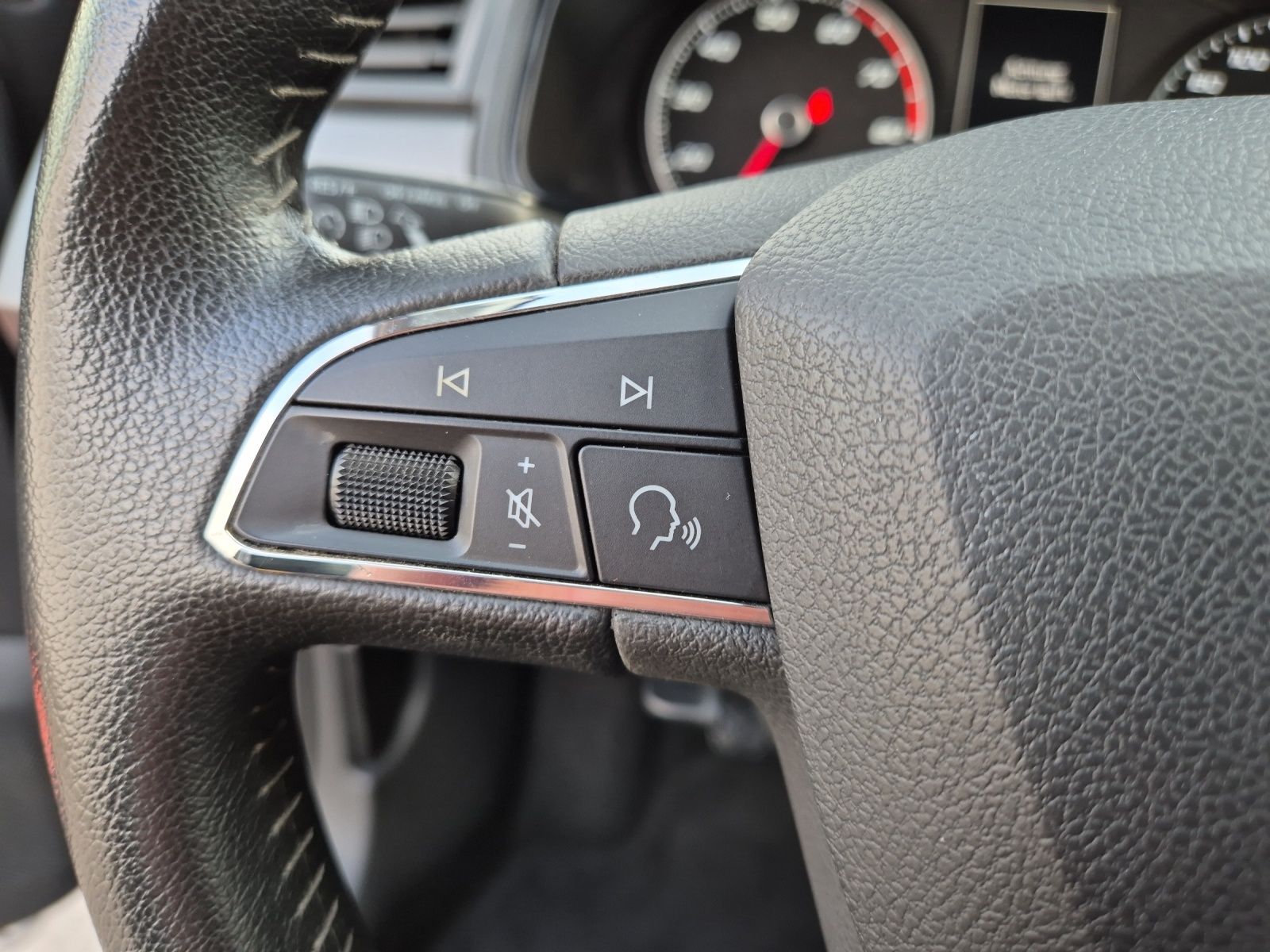 Fahrzeugabbildung SEAT Ibiza TSI Style Climatronic GRA SH APP SH
