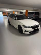 BMW 330i TOURING PANO/HUD/LASERLICHT/GARANTIE - BMW: Laserlicht