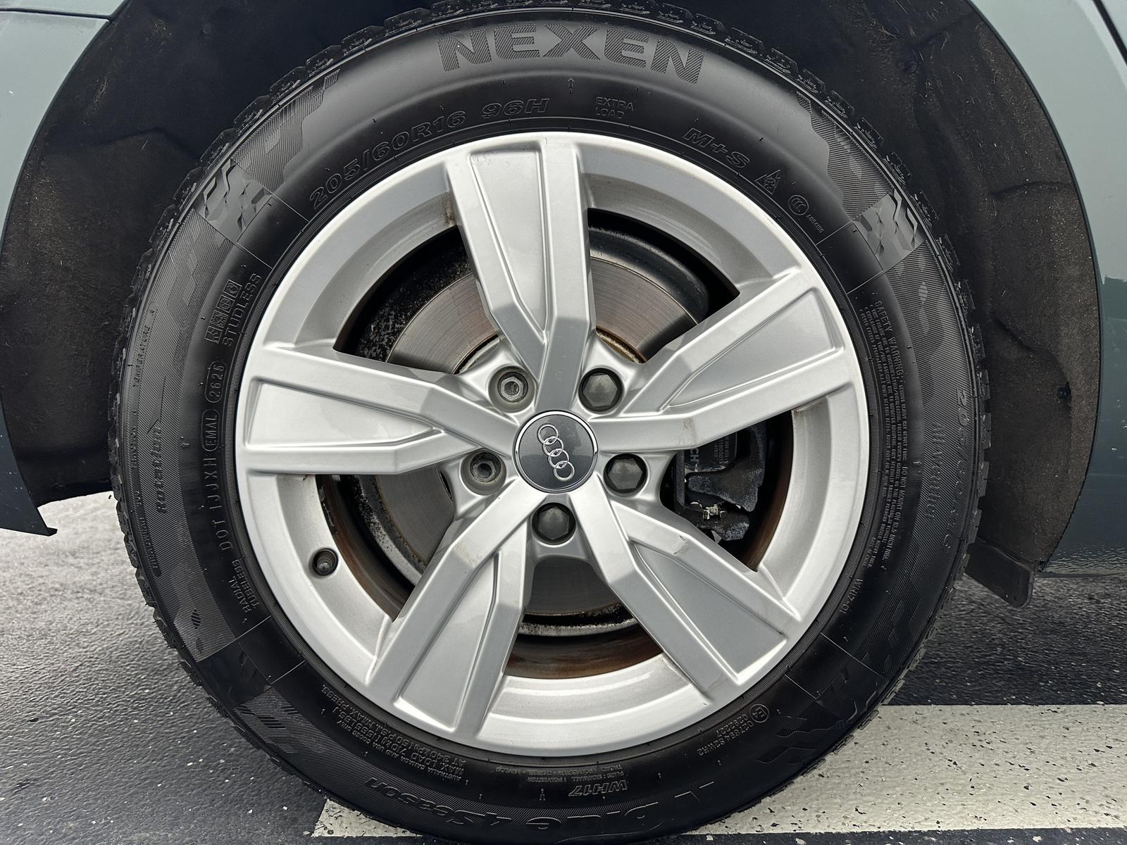 Audi A4 basis "NAVI-SITZH-PDC-MULTI-TEMPO-ALU"