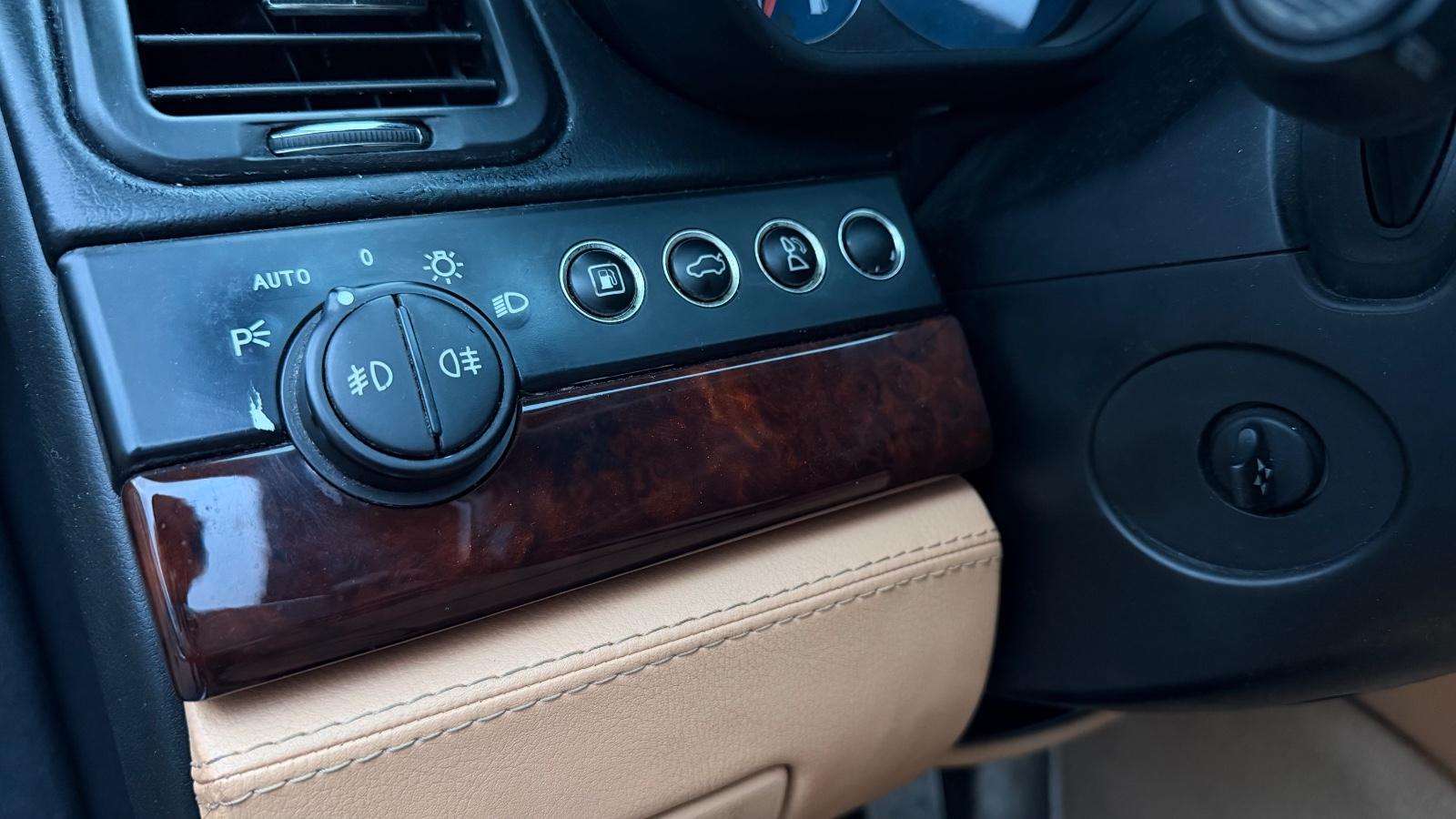 MASERATI QUATTROPORTE 4.2 V8 EXECUTIVEGT*FERRARI DNA*VOLL | 400 ch | 4X4 | BVA | COMPLET