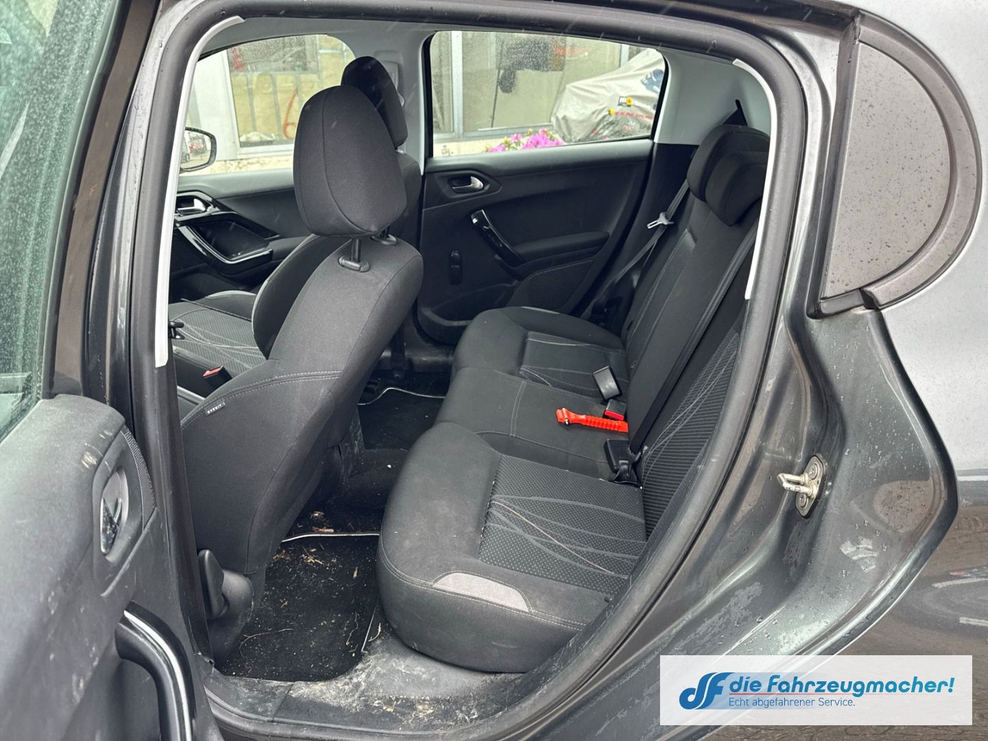 Fahrzeugabbildung Peugeot 208 Active Notbremsass. Temp PDC *EXPORT