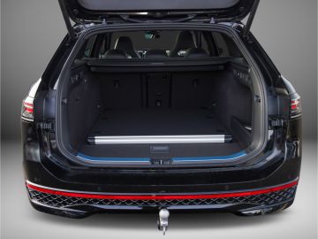 Volkswagen Passat Variant Black-Style R-Line 2.0 TDI DSG 4M